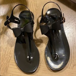 Crown and Ivy Jelly Flat Sandals with Bow